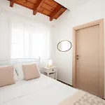 Luna Loft Lägenhet